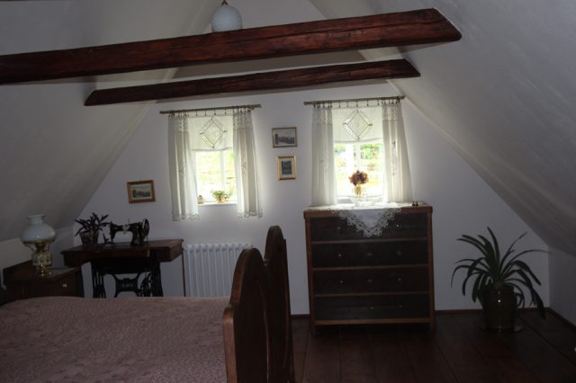 Large bedroom